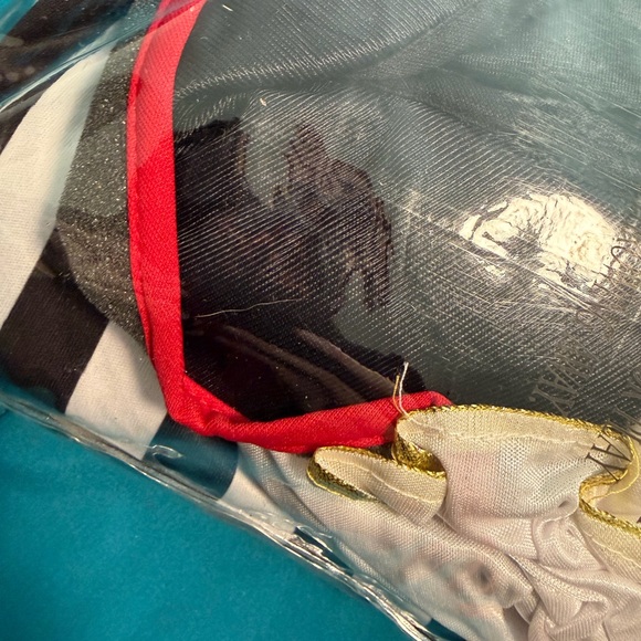 Mens pirate Costume OS - Picture 6 of 7